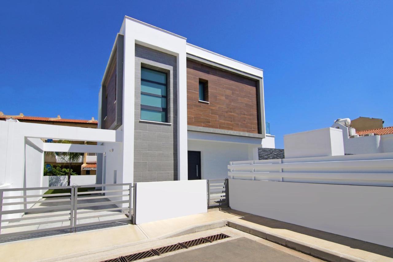 Villa Megan Протарас Екстериор снимка